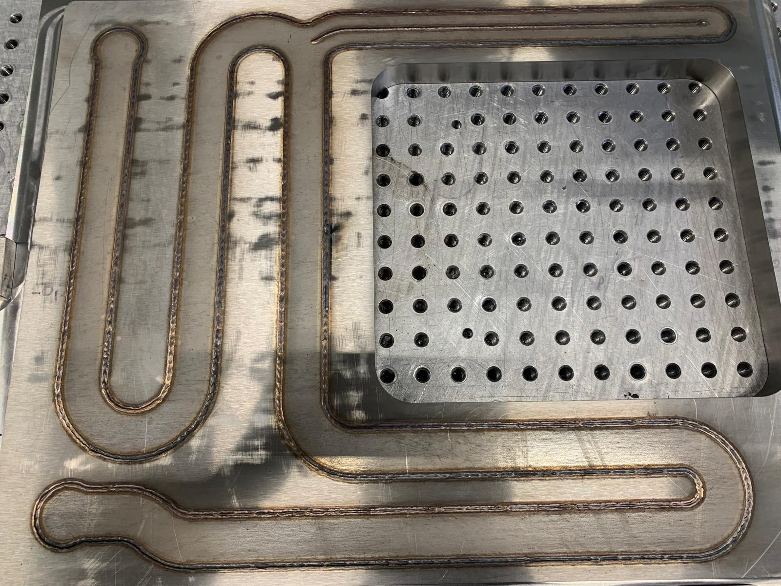 Dichtes, Porenfreies, Rissfreies Laserschweißen von Aluminium Kühlmembranen